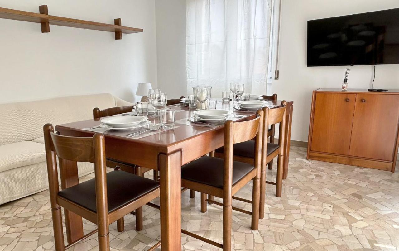 Casa Di Lucy Lägenhet Como Exteriör bild