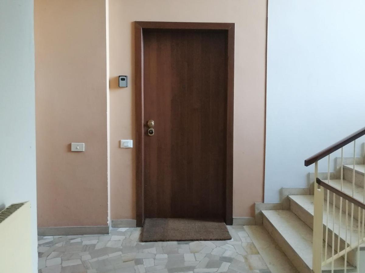 Casa Di Lucy Lägenhet Como Exteriör bild